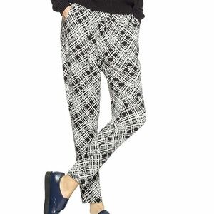 (NWT) Hue Women's Black Combo Plaid Jersey Relaxed Leggings Size L